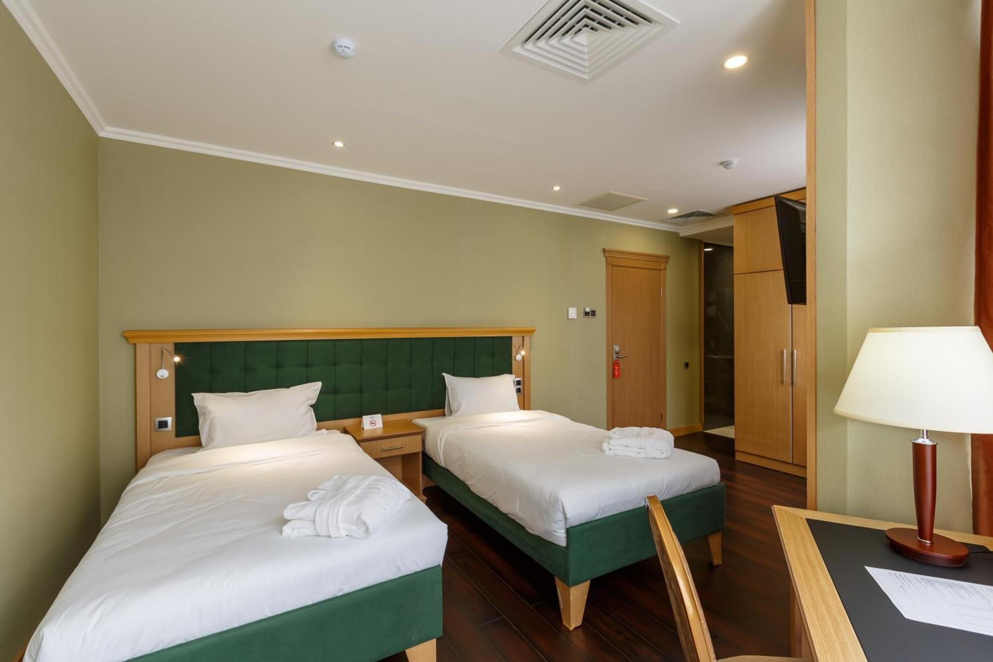 Shera Park Boutique Hotel 알마티 외부 사진