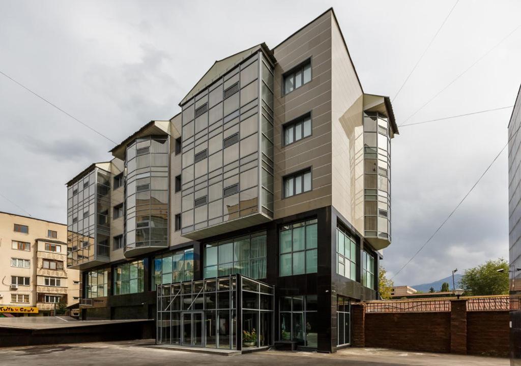 Shera Park Boutique Hotel 알마티 외부 사진